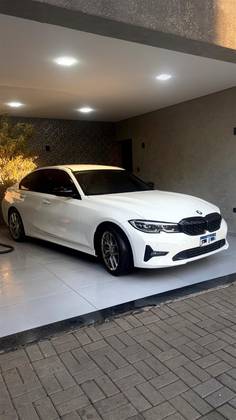 BMW 320i 2.0 16V TURBO GASOLINA GP AUTOMÁTICO BMW 320i 2.0 16V TURBO GASOLINA GP AUTOMÁTICO